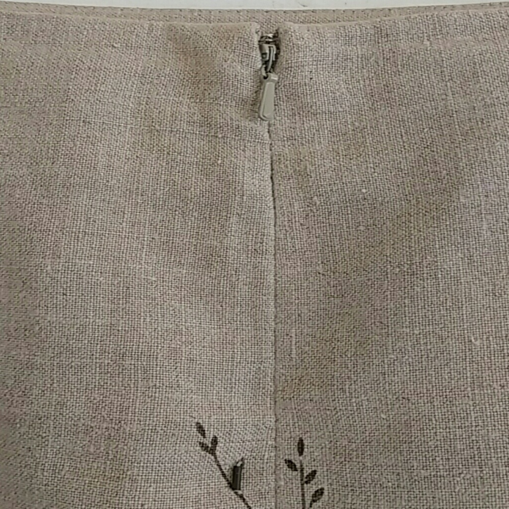 Loft Pencil Skirt - Picture 4 of 7